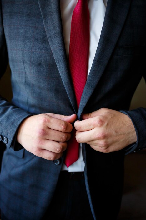 Bespoke or Made-to-Measure?